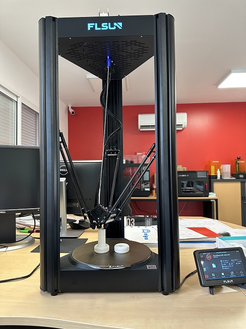 Read more about the article Achat d’une imprimante 3D type Delta FLSUN V400